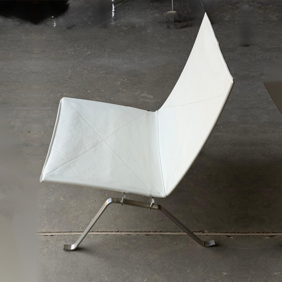 PK Chair White Leather
